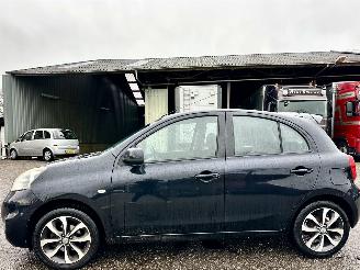 Unfallwagen Nissan Micra 1.2i 80pk Connect Edition 5drs - navi - clima - cruise - pdc v+a - licht + regensensor - gebruikerssporen 2014/3