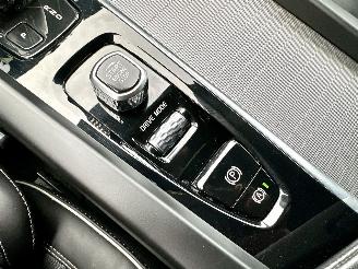 Volvo V-60 2.0 B4 Hybrid 8-traps aut R-Design - nap - virtual - leer - stuur + stoelverw - trekh - front + line + side assist picture 37