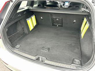 Volvo V-60 2.0 B4 Hybrid 8-traps aut R-Design - nap - virtual - leer - stuur + stoelverw - trekh - front + line + side assist picture 75