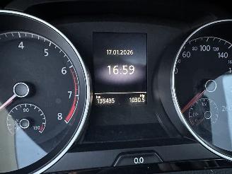 Volkswagen Golf 1.2 TSI 105pk 6-bak Highl 5drs - pano - nap - xenon - massage - navi - stoelverw - half leer - bearlock picture 57