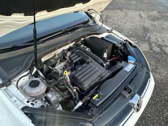 Volkswagen Golf 1.2 TSI 105pk 6-bak Highl 5drs - pano - nap - xenon - massage - navi - stoelverw - half leer - bearlock picture 88