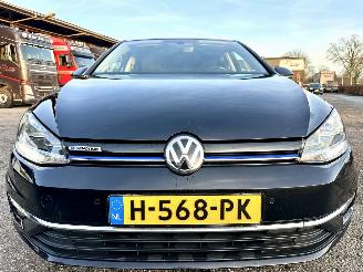 Volkswagen Golf 1.5 TSI 131pk 7-Traps aut + f1 comf bns 5drs - carplay - front assist - acc - pdc v+a - inkl trekh - privacy glass picture 80