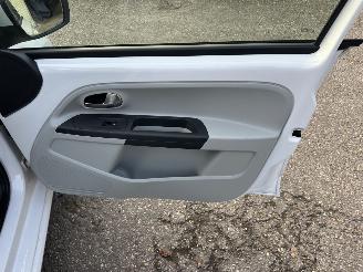 Seat Mii 1.0i 75pk Style Chic 5drs - pano - nap - navi - city safety system - pdc - stoelverw - cruise contr picture 45