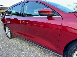 Ford Focus 1.0T EcoBoost 125pk 6-bak Titanium Bus - nap - keyless - front + line assist - trekh - pdc v+a - navi - CarPlay picture 86