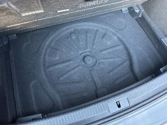 Volkswagen e-Golf 136pk aut E-DITION 5drs - 33dkm nap - front assist - clima - cruise - pdc v+a - keyless entry + start - stoelverw picture 26