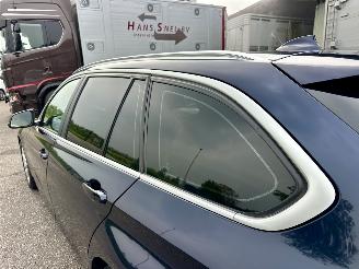 BMW 3-serie Touring 320i 184pk 8-traps aut High Executive - nap - xenon - beige leer - stoelverw - navi - pdc - elektr klep picture 85