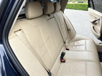 BMW 3-serie Touring 320i 184pk 8-traps aut High Executive - nap - xenon - beige leer - stoelverw - navi - pdc - elektr klep picture 64