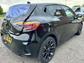 Renault Clio 1.6 E-Tech Full Hybrid 145 esprit Alpine picture 5