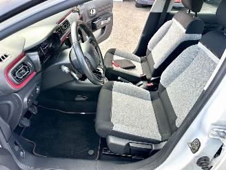 Citroën C3 1.2 PureTech 82pk ELLE - nap - navi - pdc - line assist - lmv - carplay - clima - cruise - grijs dak picture 52