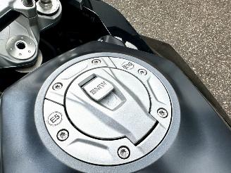 BMW F 900 R XR Triple Black 105pk - 2025 - 8885km - verwarmde handvatten - keyless - alarm - brembo -hoogte verstelling veer picture 48
