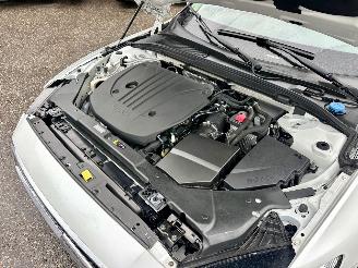 Volvo V-60 2.0 B3 Hybrid 8-traps aut Momentum - 49dkm nap - navi - camera - leer - stoel + stuurverw - CarPlay picture 84
