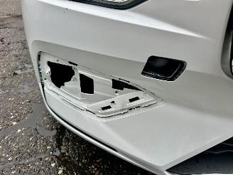 Volvo V-60 2.0 B3 Hybrid 8-traps aut Momentum - 49dkm nap - navi - camera - leer - stoel + stuurverw - CarPlay picture 9