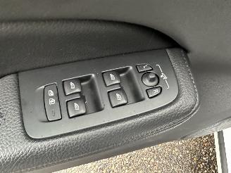 Volvo V-60 2.0 B3 Hybrid 8-traps aut Momentum - 49dkm nap - navi - camera - leer - stoel + stuurverw - CarPlay picture 54