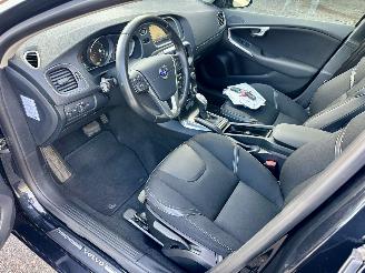Volvo V-40 1.6 T4 179pk automaat Summum - xenon - navi - camera - keyless - front + line + side assist picture 15