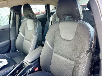 Volvo V-40 1.6 T4 179pk automaat Summum - xenon - navi - camera - keyless - front + line + side assist picture 56