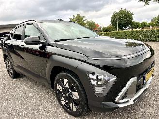 Hyundai Kona Gereserveerd 1.6 GDI Hybrid Comfort Smart - nap - 1e eig - nav - cam - keyless - front + line + side assist - stuurverw picture 4