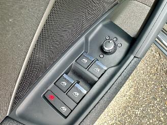 Audi A3 Sportback 35 TFSI 150pk aut + f1 Sport Ed - virtual - line + park assist - keyless - clima - cruise - pdc picture 25