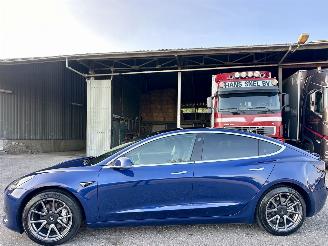 škoda osobní automobily Tesla Model 3 Standard rwd Plus 60kwh 238pk aut - nap - pano - 3x cam - leer - stoelverw - self driving 2020/12