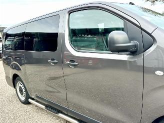 Opel Vivaro E combi 75kWh 136pk aut 9pers lang - nap - pano - 1e eig - leer - airco - cruise picture 77