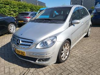Mercedes B-klasse MB B-klasse 150 avandgarde automaat picture 15