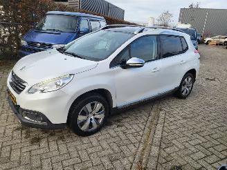 Peugeot 2008 AUTOMAAT  1.6 VTi  Allure leer,pann,navi, rijdbaar picture 12
