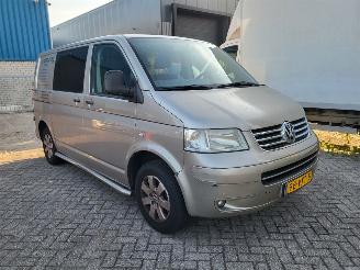 Avarii autoturisme Volkswagen Transporter 128 KW AUT 2.5 TDI Trendline DOUBLE CAB 2009/2