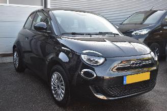 Fiat 500E 42Kwh 118Pk *Navi/Clima picture 2