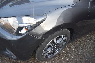 Mazda 2 1.5 Skyactiv-g Dynamic+ 90Pk *Airco/Navi picture 17