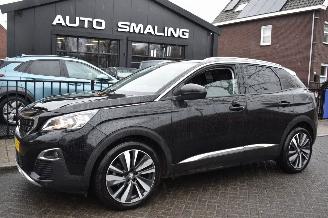 uszkodzony samochody osobowe Peugeot 3008 1.5 Bluehdi blue Lease Premium 131Pk *Navi/Clima/Camera 2020/11