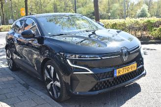 Renault Mégane E-Tech EV60 218Pk 3FASE Optimum Charge Iconic *Navi/Clima/Camera/Stoelverwarming picture 2