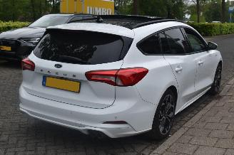 Ford Focus 1.0 Ecoboost ST Line Hybrid X Business 155Pk *Navi/Clima/Camera/Panorama/Stoelverwarming picture 3