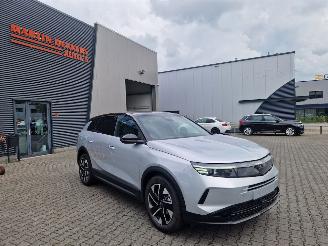 škoda osobní automobily Opel Grandland 1.2 Turbo Hybrid Edition | Techpack 2025/4