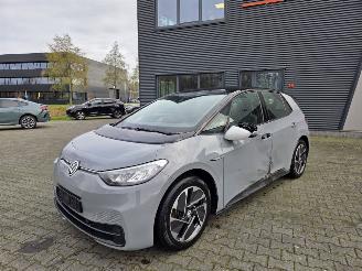 Volkswagen ID.3 Pro Performance 1ST 62kWh 150 KW 204pk / ACC / 18\" Lmv picture 18
