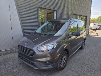 skadebil bedrijf Ford Transit Courier Van 74kw / 13255 km !! 2022/9