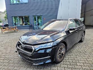 Coche accidentado Skoda Octavia 1.5 TSi 110KW  M-HEV / AUTOMAAT 2026/1
