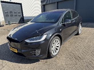 Vaurioauto  passenger cars Tesla Model X 90D Base 6persoons/autopilot/volleder/nap 2017/9