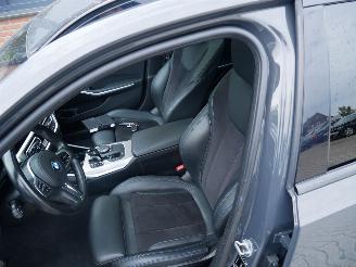 BMW 3-serie 330 D M-SPORT HUD ACC X-DRIVE LASER ALCANTARA picture 12