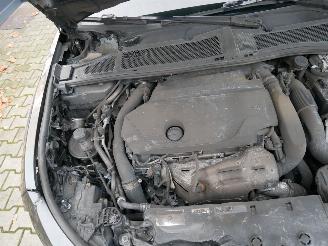 Peugeot 408 GT 225 PLUG IN HYBRYDE BENZINE LEER LED picture 11