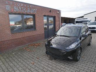 Schadeauto Hyundai I-10  2025/6