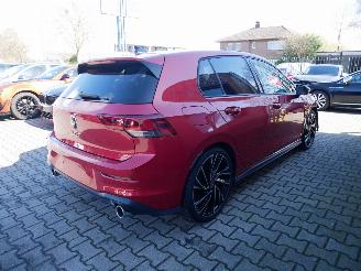 Volkswagen Golf GTI picture 3