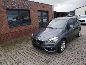 Unfallwagen BMW 2-serie 218 d ACTIVE TOURER SPORT LINE LEER LED AUTOMAAT 2015/1