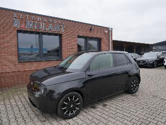 Schadeauto Honda e- ADVANCE ACC PANORAMADAK LED 2021/12