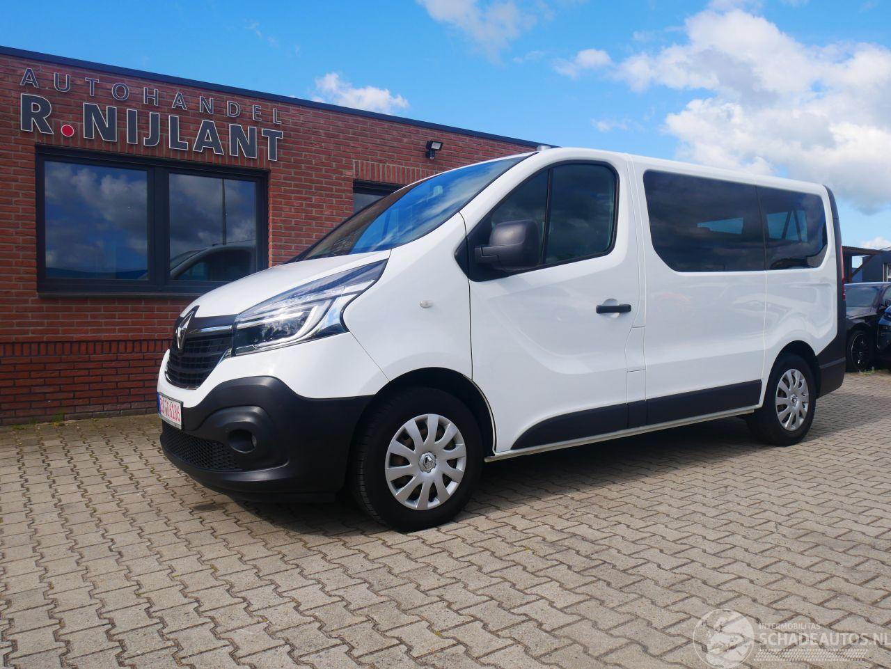 Renault Trafic L1H1 LIFE 8 PERSOONS AIRCO