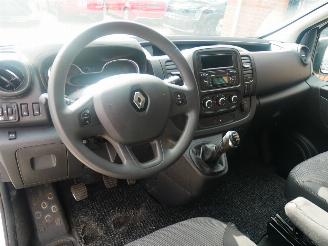 Renault Trafic L1H1 LIFE 8 PERSOONS AIRCO picture 9