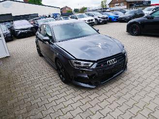 Audi S3 QUATTRO picture 2