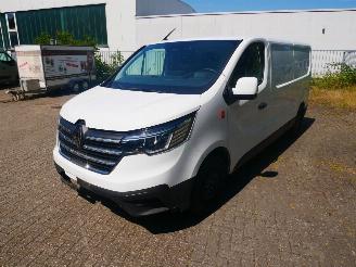 skadebil auto Renault Trafic L2H1 2025/5