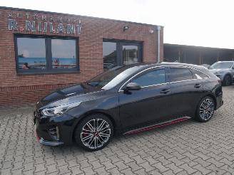 uszkodzony samochody osobowe Kia Proceed GT 2021/8