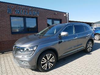 Vaurioauto  passenger cars Renault Koleos INITIALE PARIS 4X4 BOSE PANORAMADAK LEER ACHTERAS DEFECT 2017/10