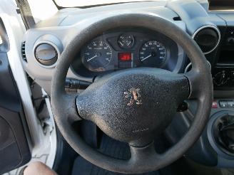 Peugeot Partner L2H1 AIRCO picture 10