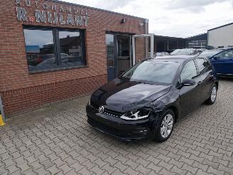 Coche accidentado Volkswagen Golf 1.6 TDI COMFORTLINE 2016/6